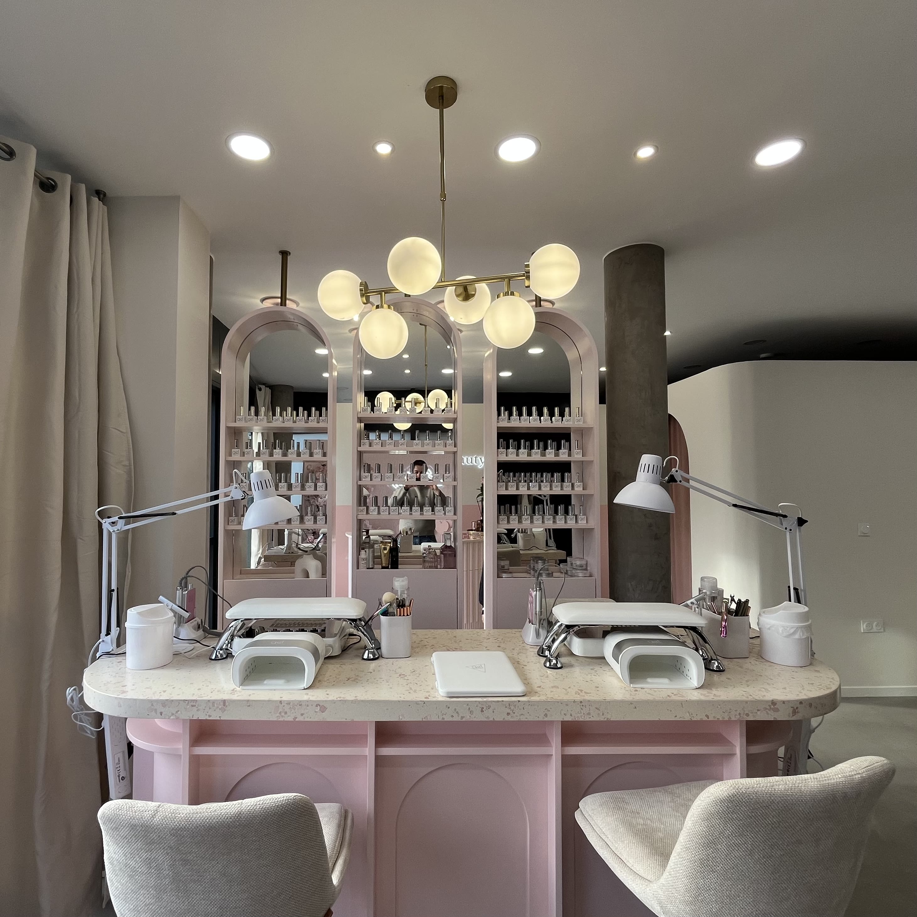 Nails Bar